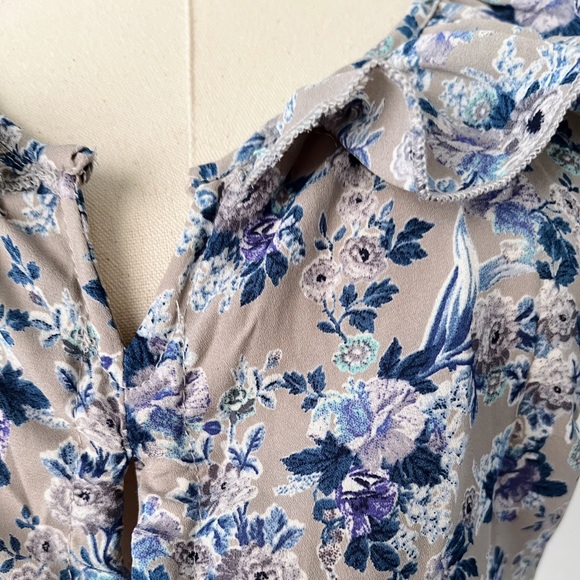 Crop top (discounted shipping!) - Picture 3 of 3